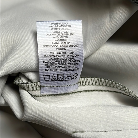 Copper Key Green and White Mini Cargo Skirt - Picture 8 of 8